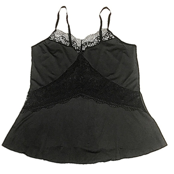 PLUS Size Black & Lace Cami Top & Shorts Lingerie set. - Picture 5 of 7